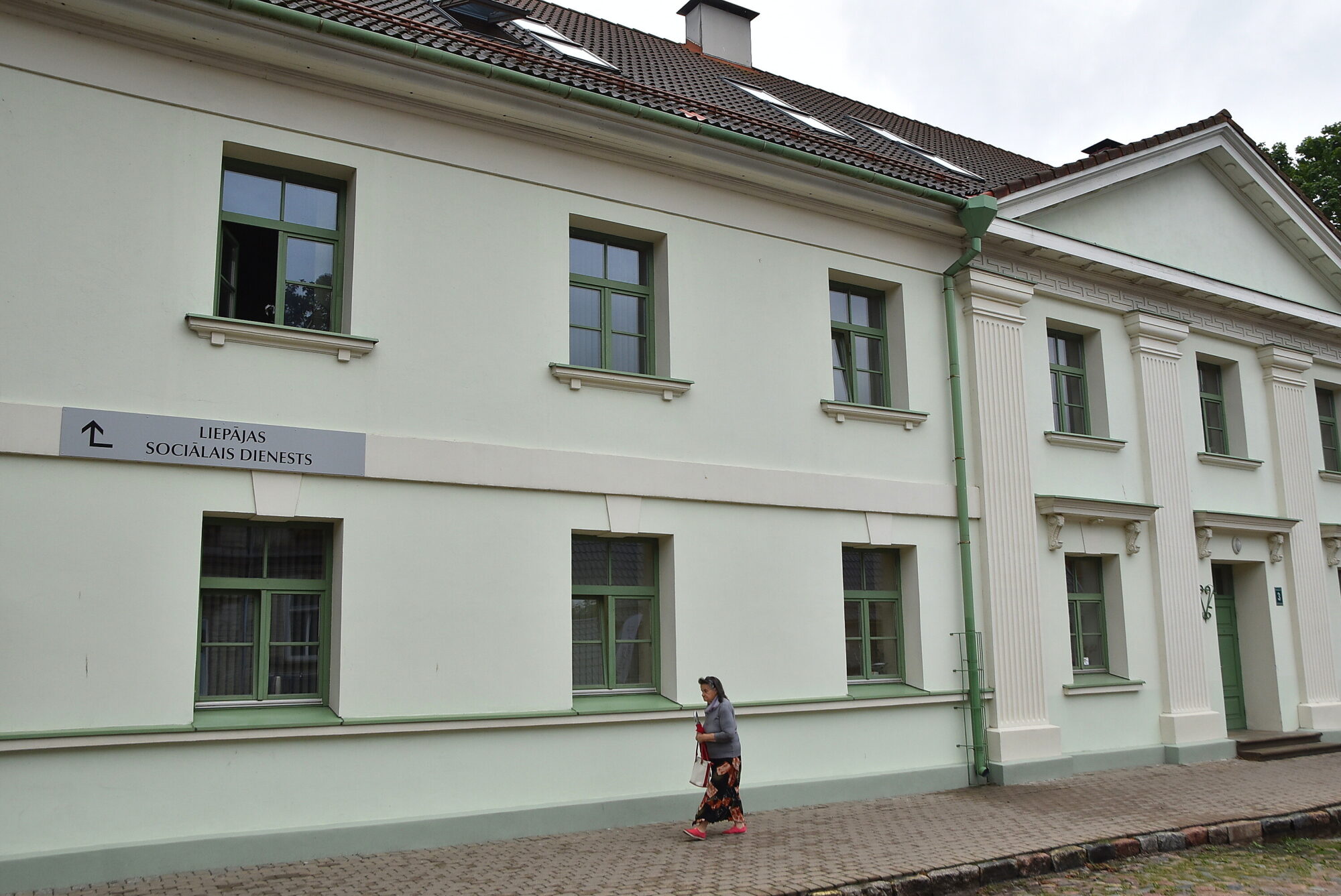 Liepājā pamatvajadzību pabalstu saņem 90 Krievijas pensionāru