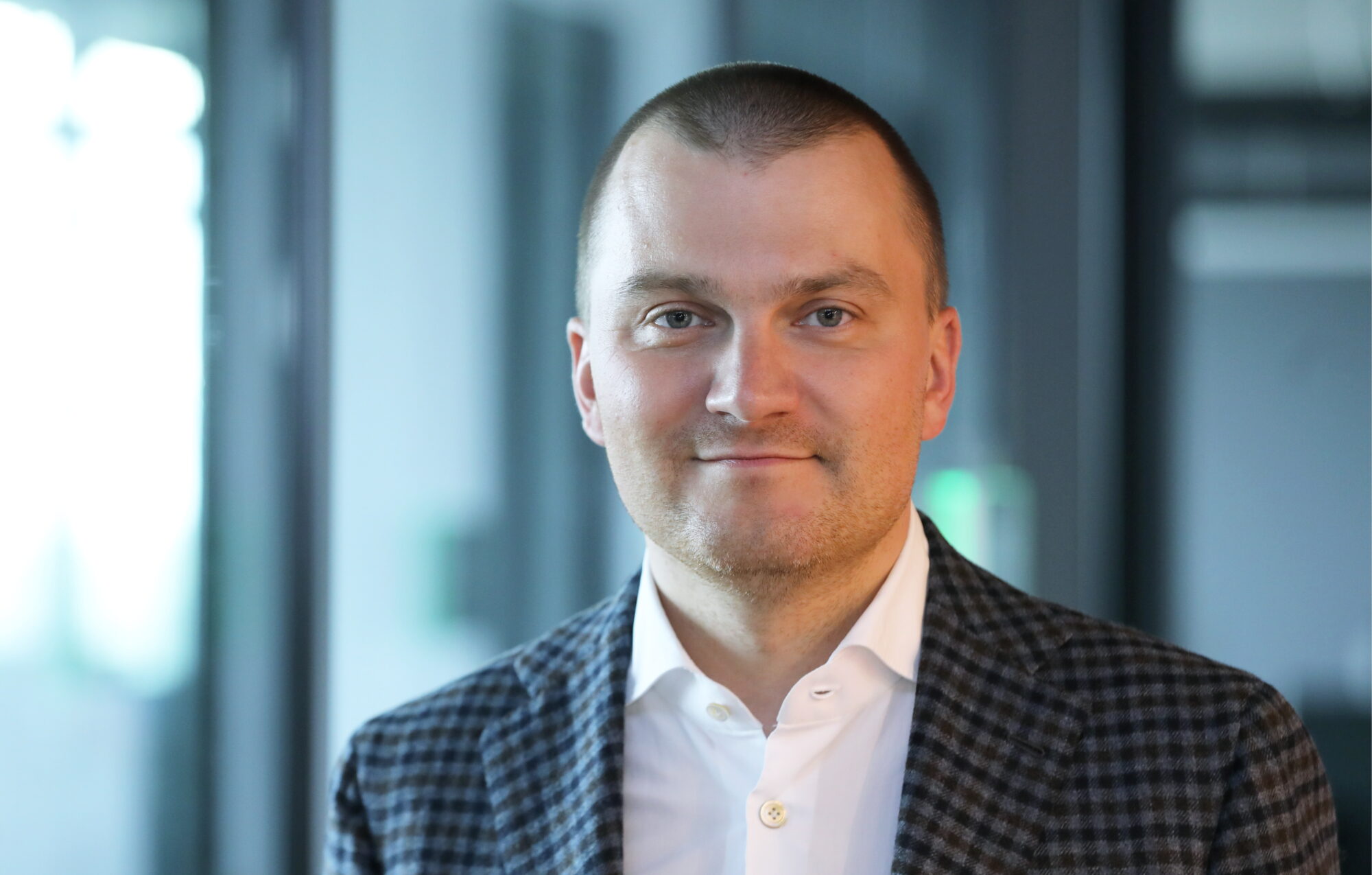 “Longo Group” padomes priekšsēdētāja amatu atstājis Aigars Kesenfelds
