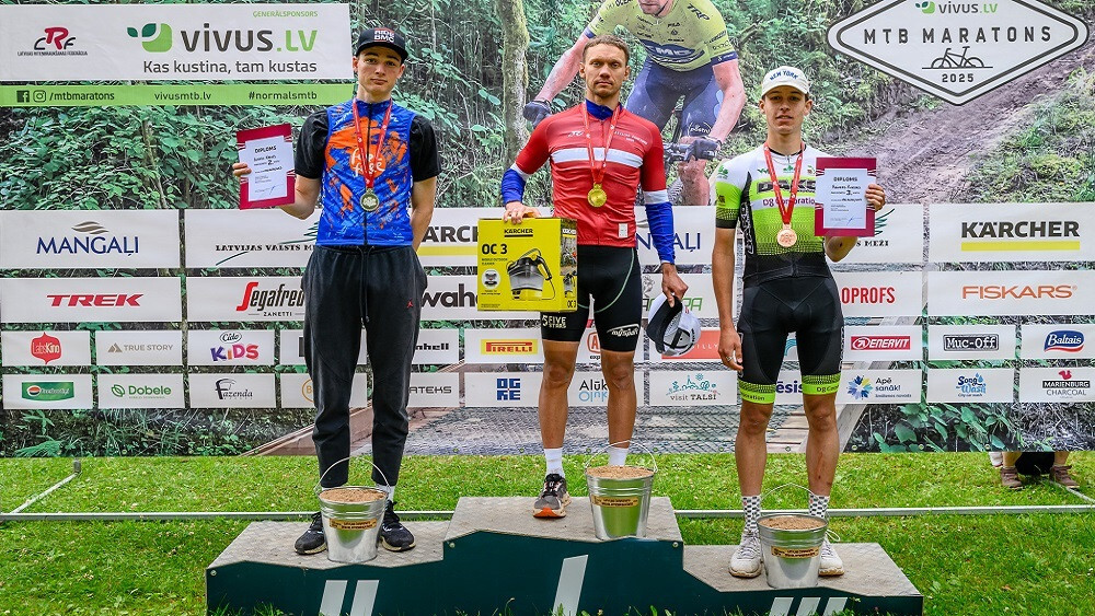 Muižnieks un Jaunslaviete-Kipure izcīna Latvijas čempiontitulus “gravel” riteņbraukšanā