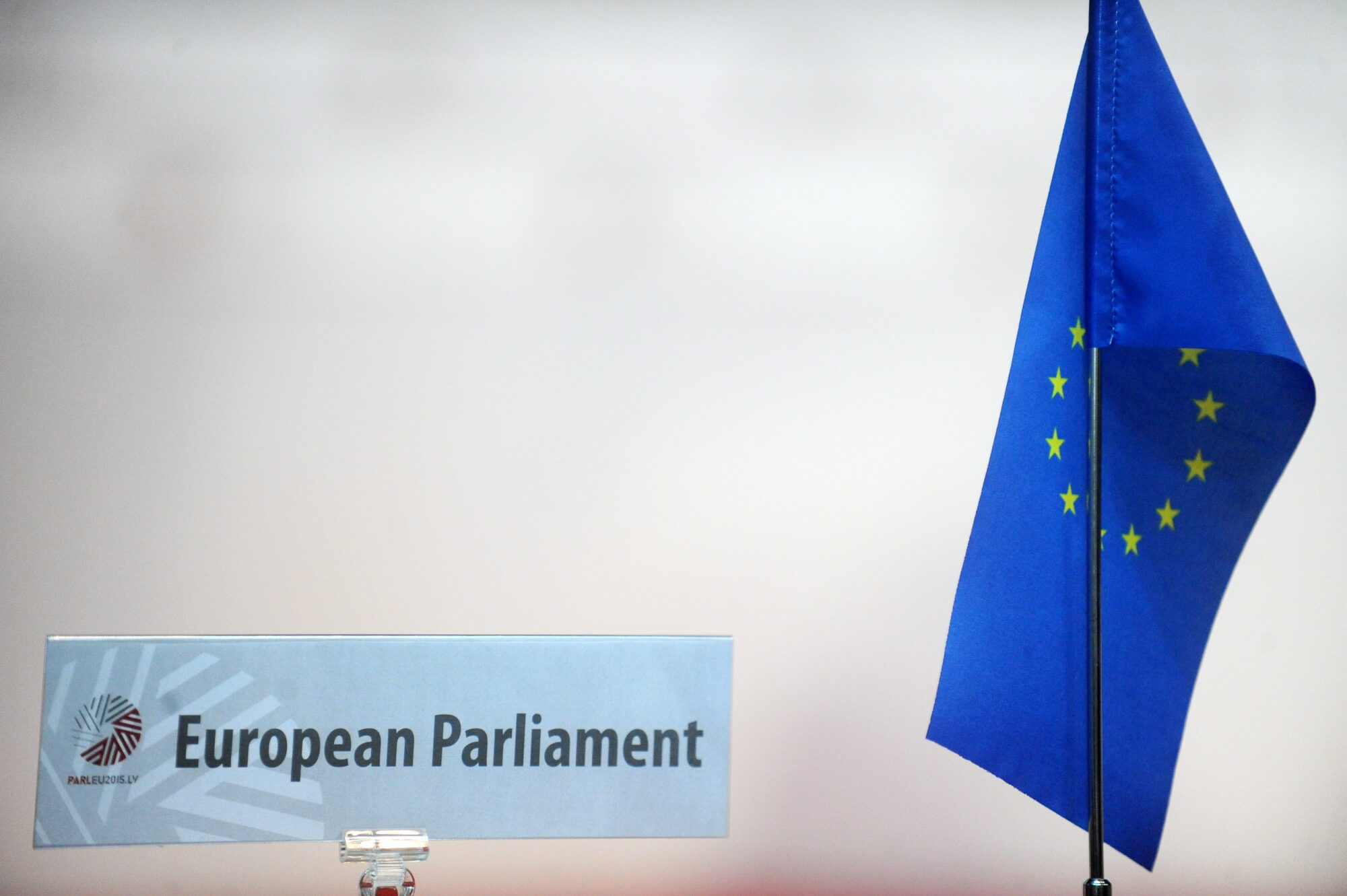Eiropas Parlaments pilnībā atbalsta Starptautiskās Krimināltiesas sākto izmeklēšanu par Krievijas izdarītajiem kara noziegumiem Ukrainā