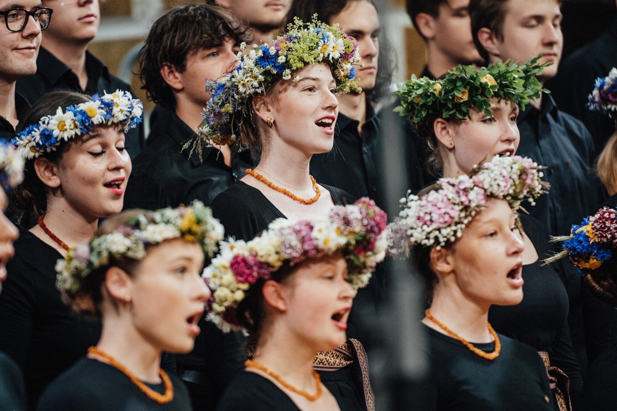Sākas XIII Latvijas Skolu jaunatnes dziesmu un deju svētki