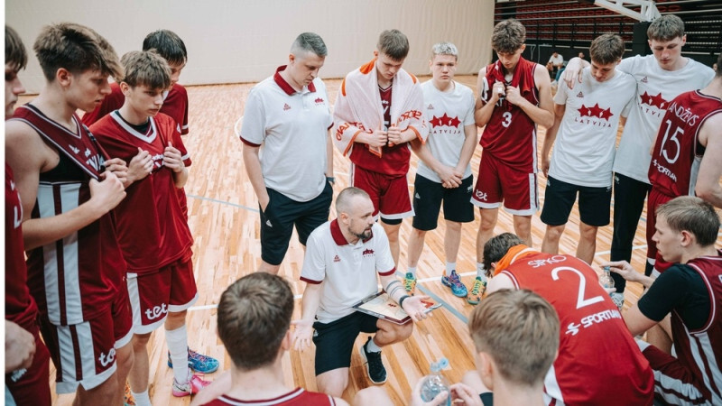 Razumovskis nosauc Latvijas U-18 basketbola izlases sastāvu dalībai Eiropas čempionātā