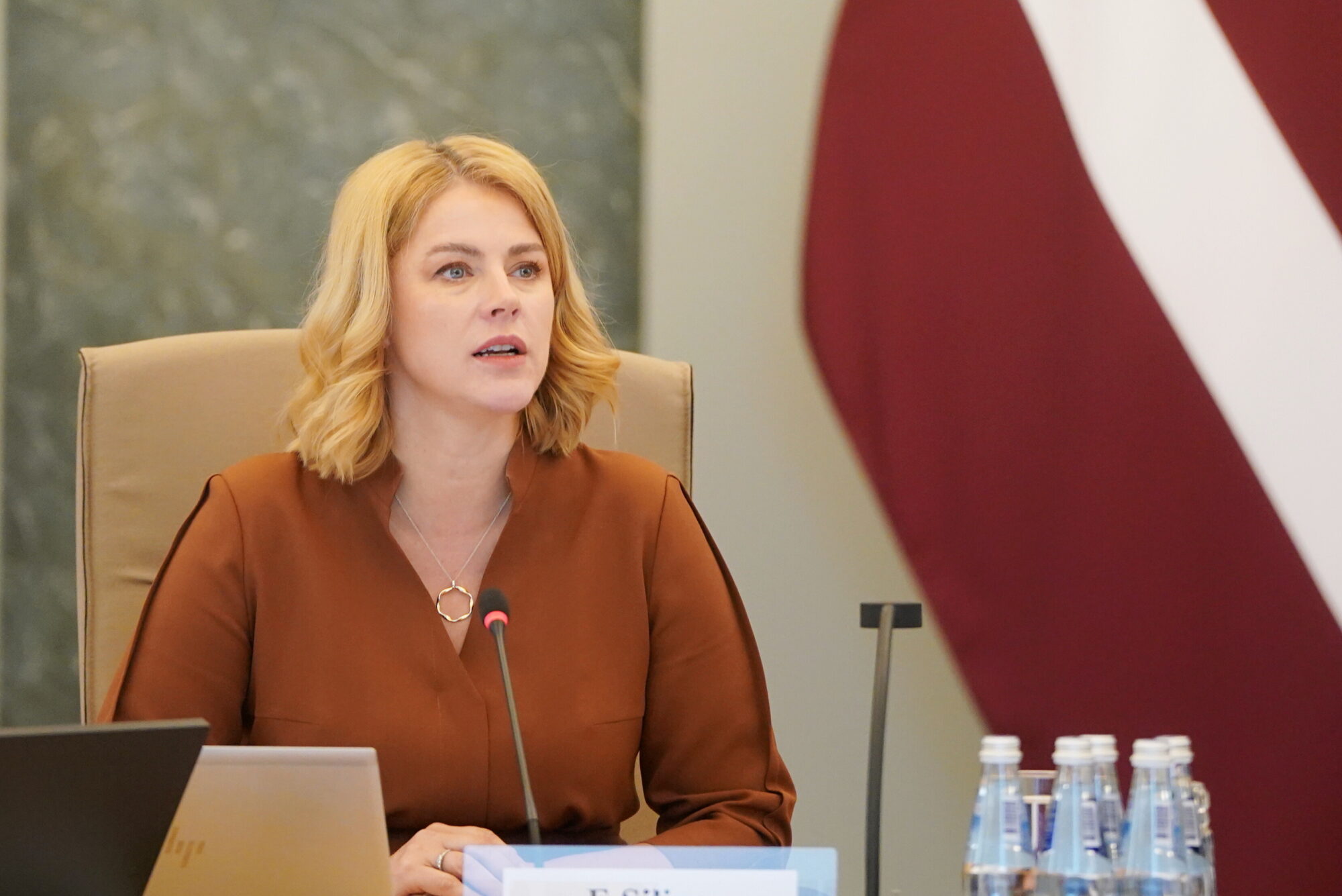 Komisija noraida LPV pieprasījumu Siliņai par JV politiķu dalību seminārā Itālijā