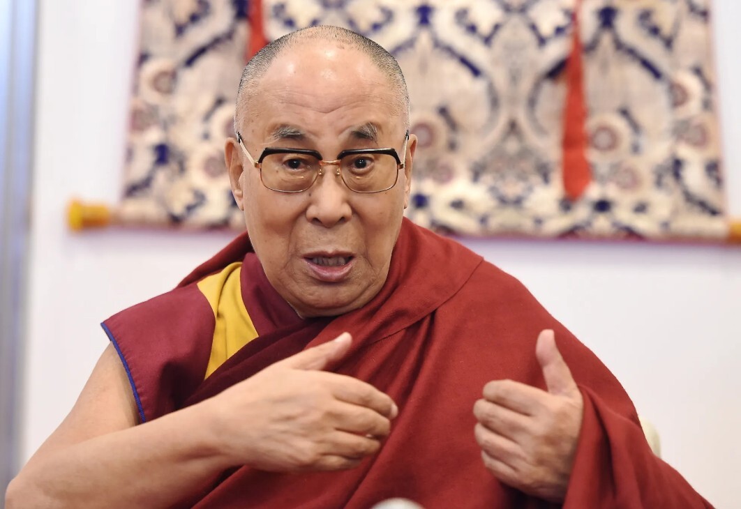 Dalailama paziņo, ka pēc viņa nāves Dalailamas institūcija turpinās pastāvēt