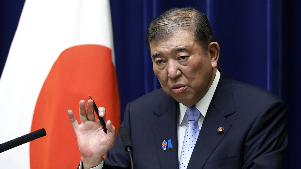 Mediji: Japānas premjerministrs plāno demisionēt