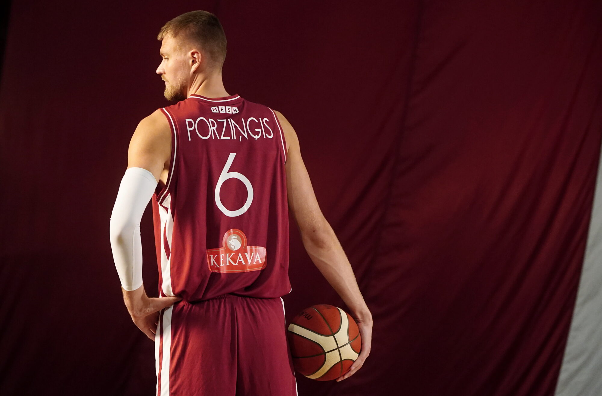 Kristaps Porziņģis pievienojas izlasei