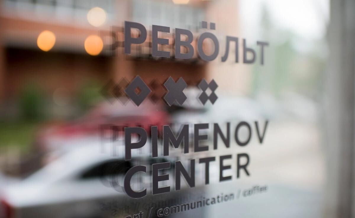 Krievijā notiek kratīšanas kultūras darbinieku, žurnālistu un tiesību aizstāju dzīvesvietās