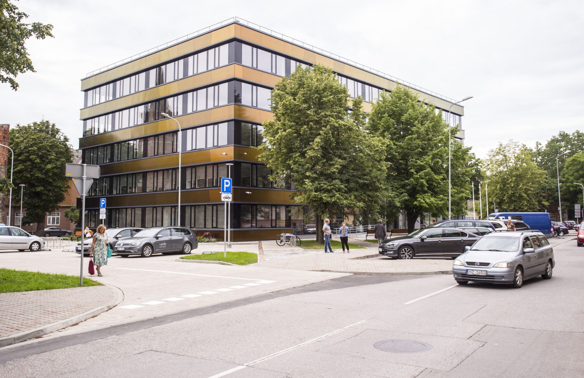 Liepājā pašvaldības ēkai Peldu ielā 5 paredzēts uzstādīt saules paneļus