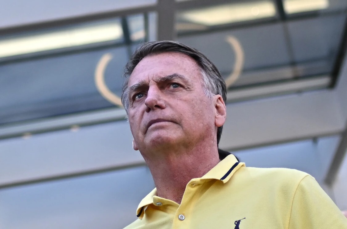 Bolsonaru izraudzījies savu dēlu par politisko pēcteci