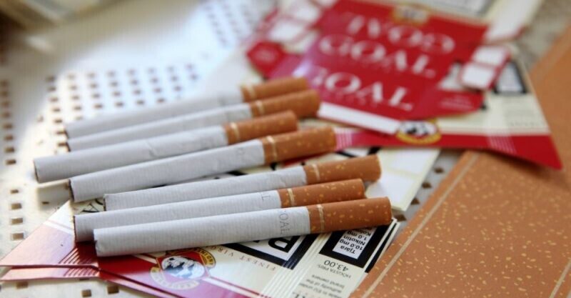 Lietuvā policija atklāj nelegālu cigarešu ražotni