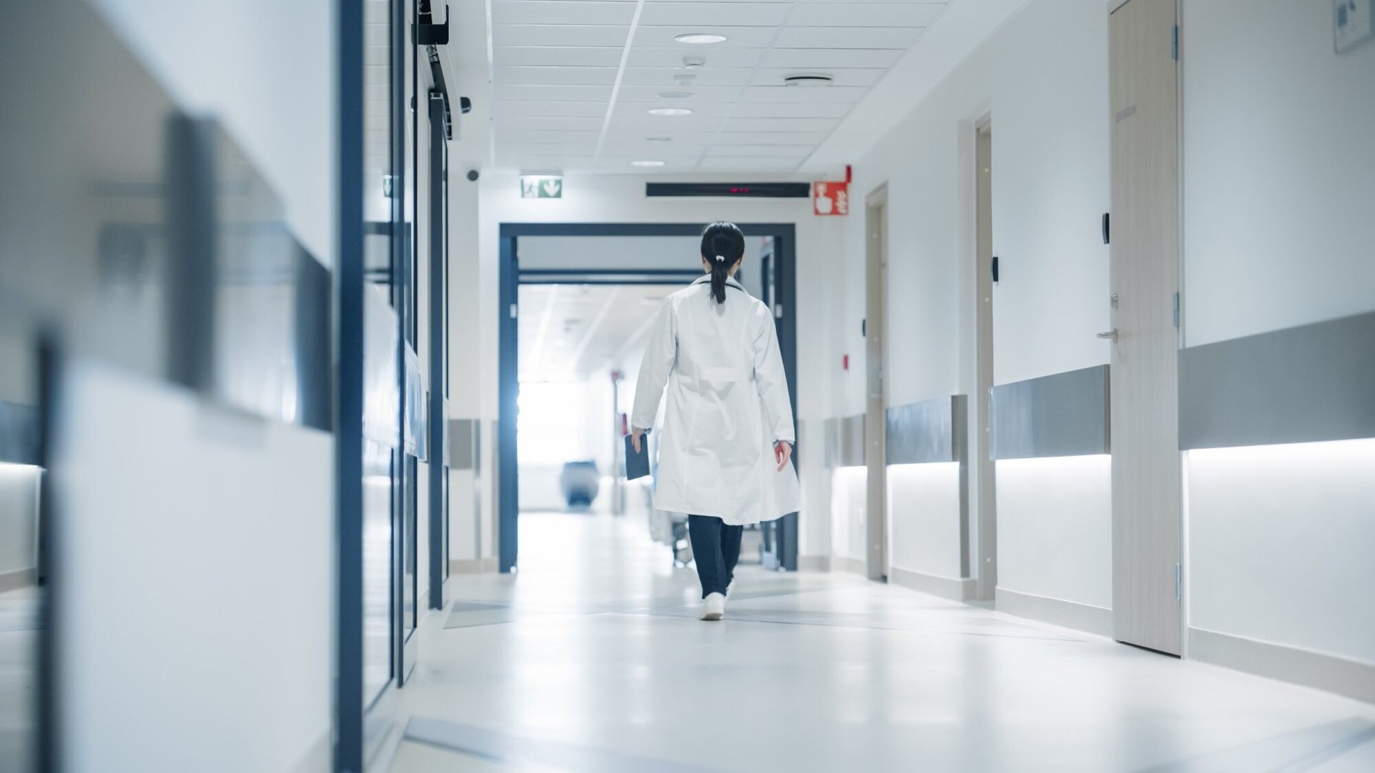 Mediķu arodbiedrība: Latvijai nav jākļūst par labi apsargātu kapsētu