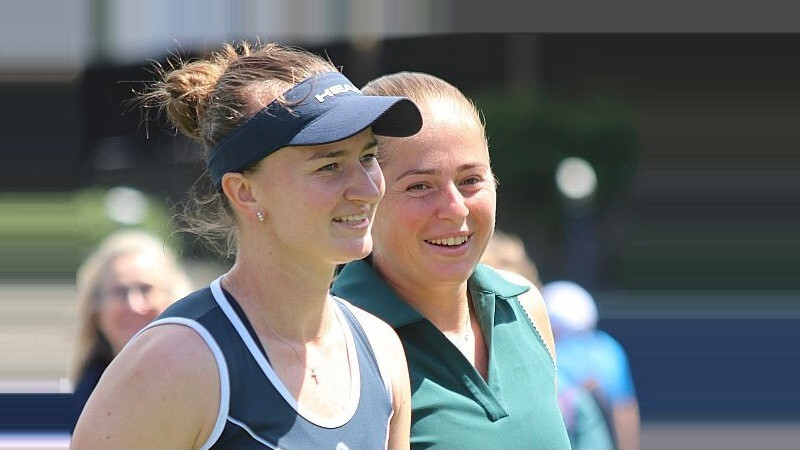 Ostapenko uzvara Monreālas “WTA 1000” turnīra dubultspēļu sacensību pirmajā kārtā