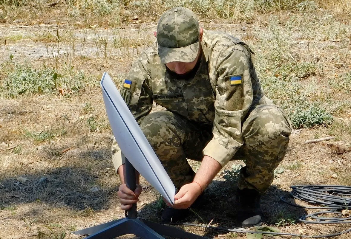 Igaunija piešķirs Ukrainai 3,5 miljonus eiro “Starlink” satelītsakaru sistēmu iegādei