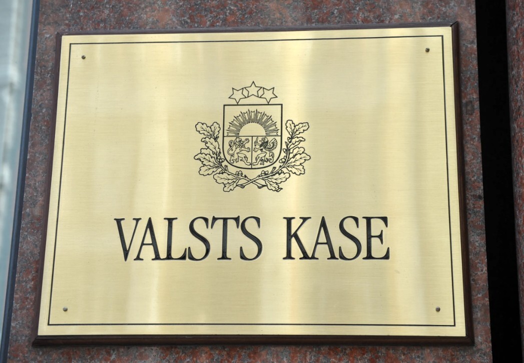 Krievija Latvijas valsts kasē ieskaitījusi 13 miljonus eiro pensijām un pabalstiem Krievijas pilsoņiem