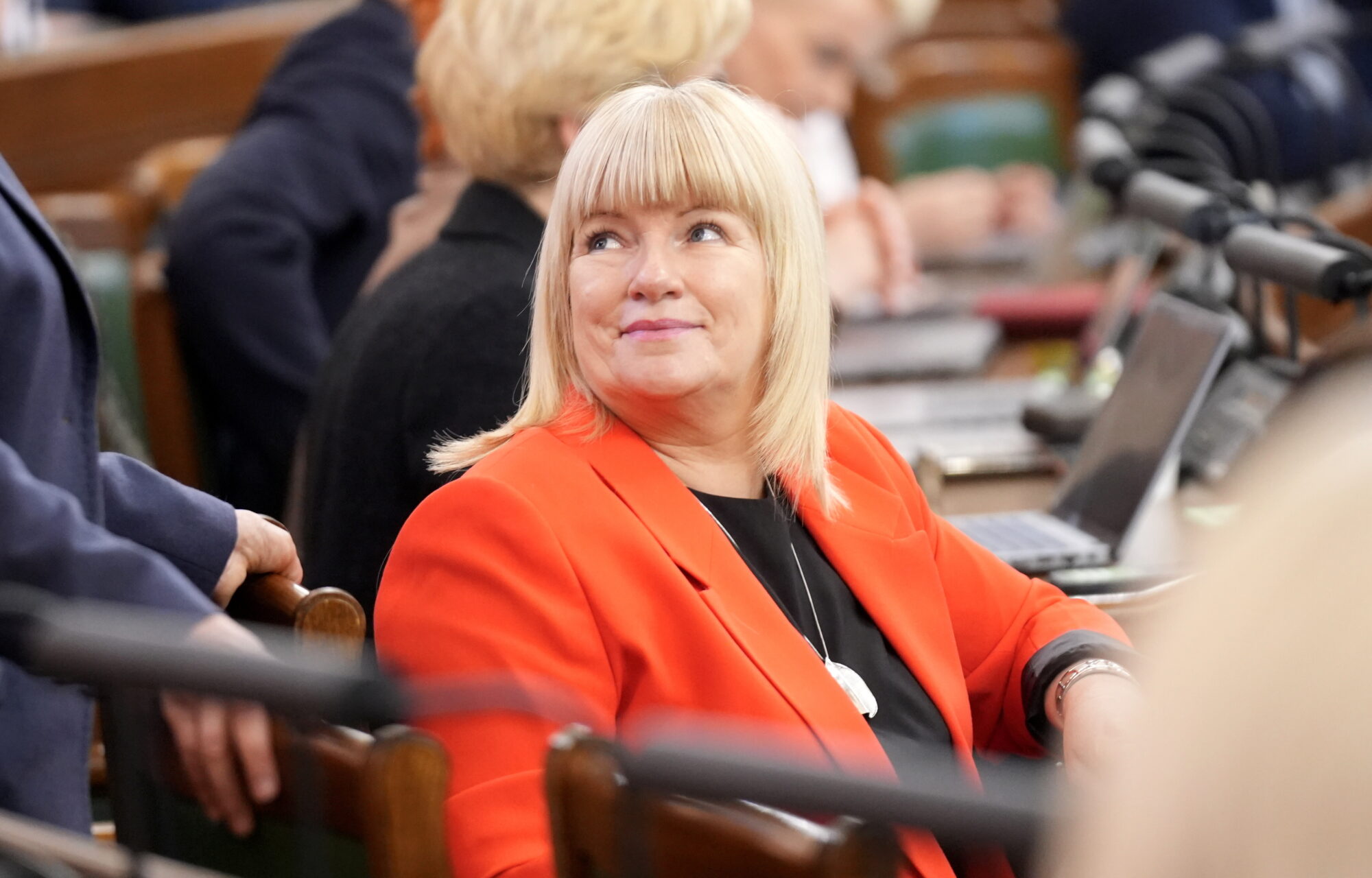 Deputāte Vergina pērn atalgojumā saņēmusi teju 70 000 eiro