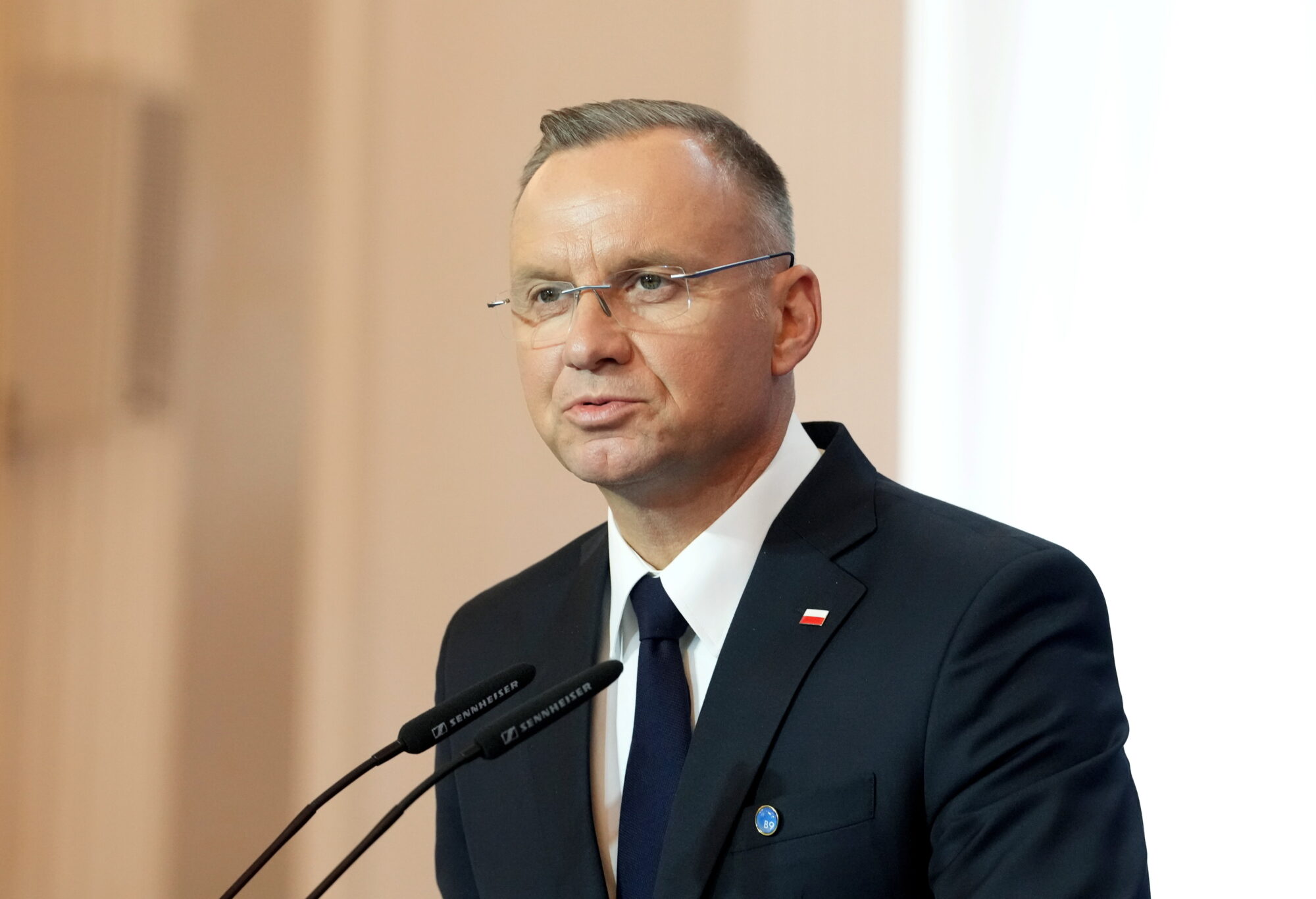 Līdzšinējais Polijas prezidents Andžejs Duda negrasās pamest politiku