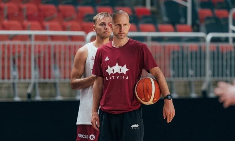 Visockis-Rubenis: Mums ir ļoti profesionāls medicīnas korpuss, kas dara visu iespējamo, lai basketbolisti varētu spēlēt