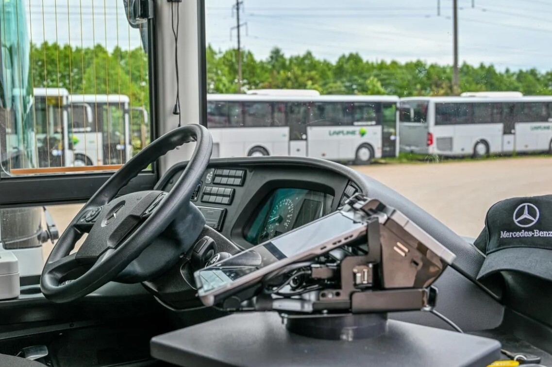 Šoferu trūkuma dēļ “Liepājas autobusu parks” piektdien atcēlis kopumā 19 autobusu reisus