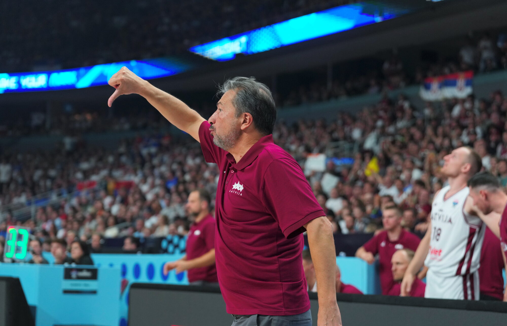 Video: Luka Banki: Katru vakaru cenšamies parādīt labāko spēli