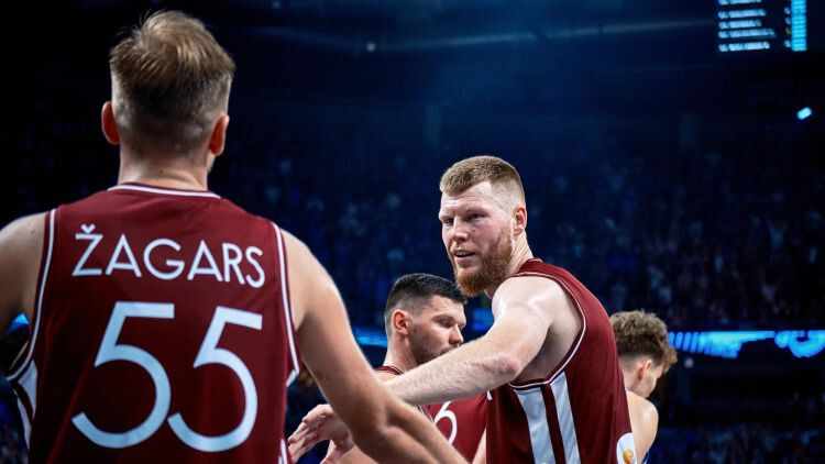 Dāvis Bertāns: Ja pirmajā puslaikā iemestu brīvos metienus, būtu vieglāka spēle