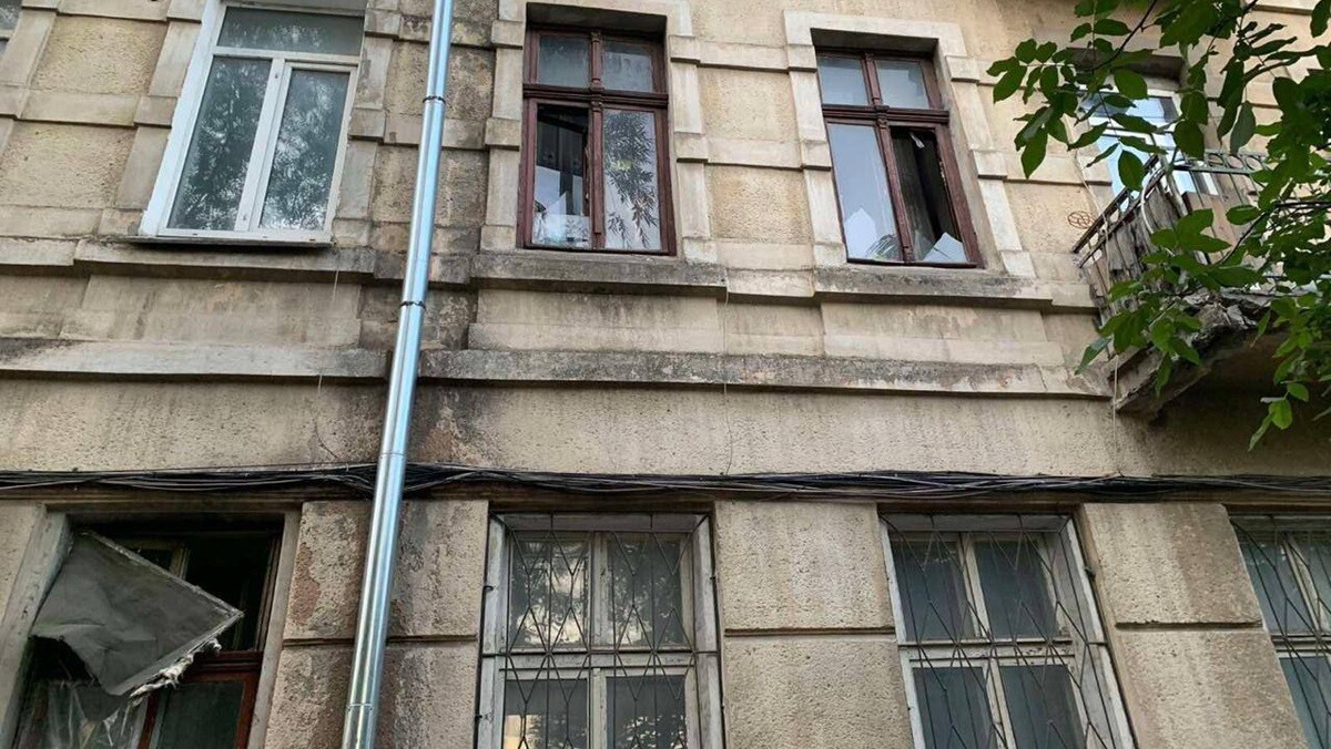 Krievu triecienā Odesā cietis teātris