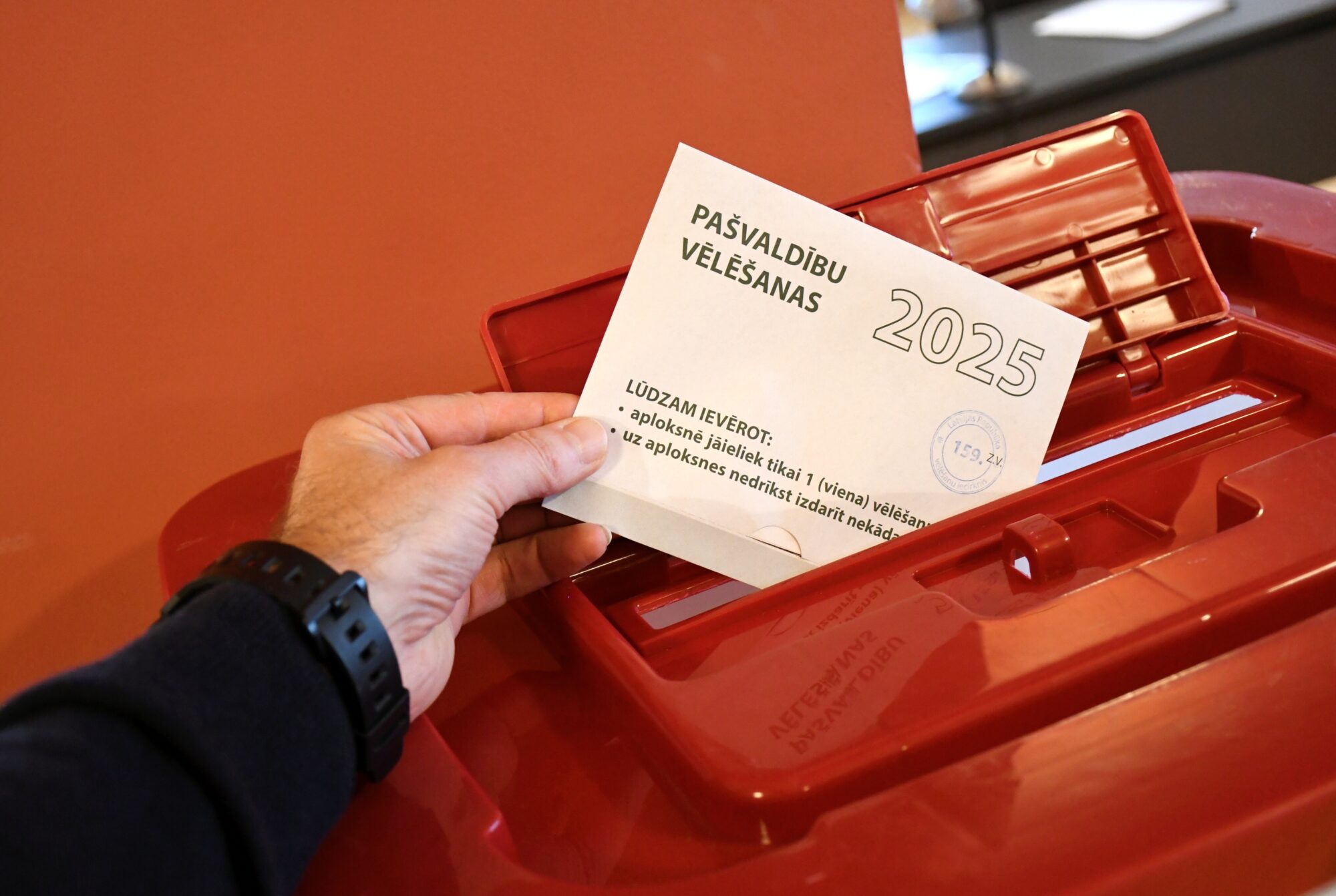 Notiek vēlēšanu sistēmu audits