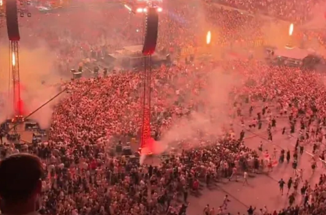 Video: Baltkrievu repera koncertā Varšavā aizturēti 109 cilvēki