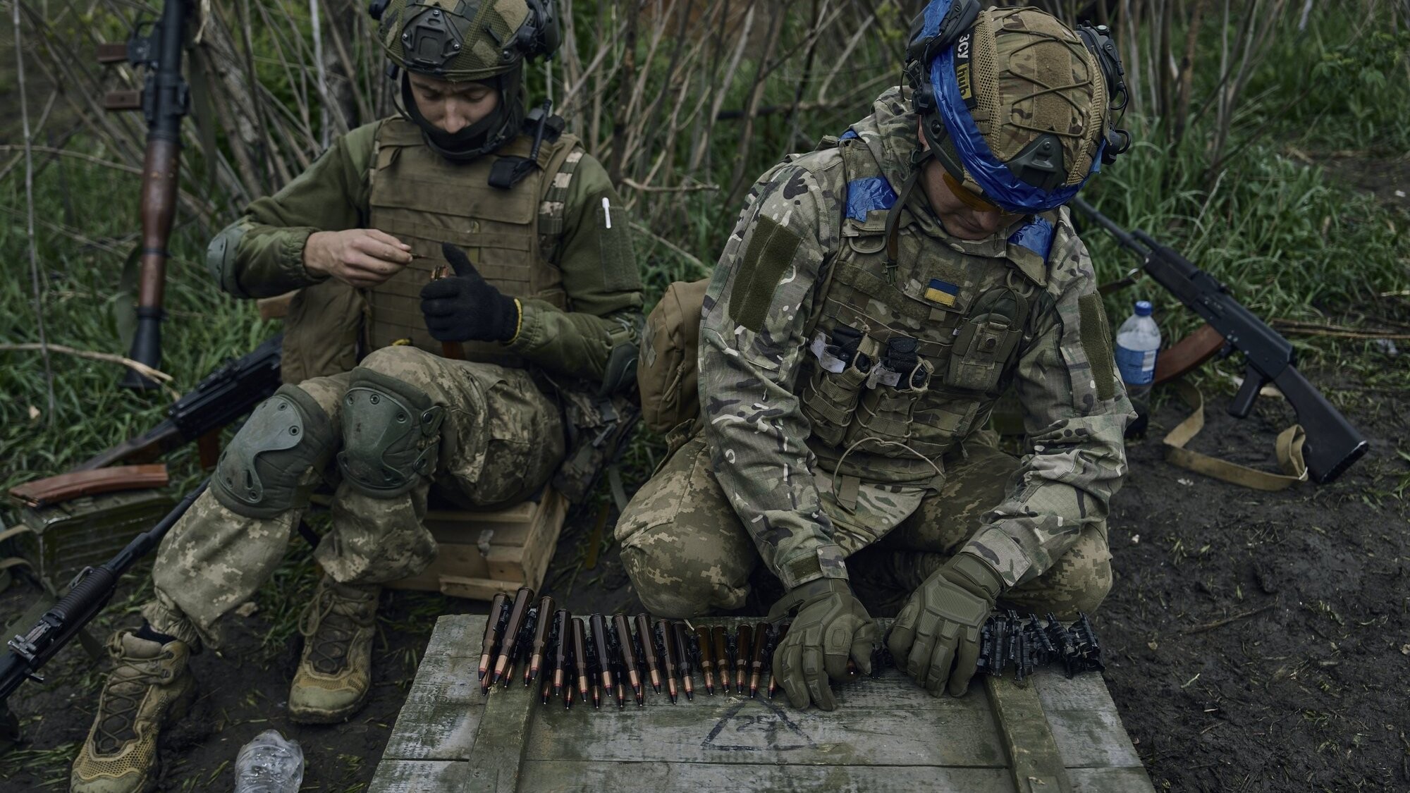 Latvija ar vismaz diviem miljoniem eiro atbalstīs mehānismu NATO ieroču iegādei Ukrainai