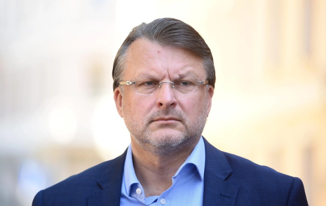 Raidījums: KNAB pārbauda Šlesera reklāmas kampaņu
