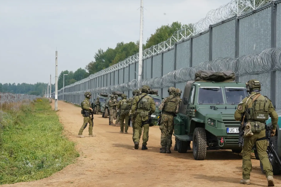 Polija paziņo par NATO misijas “Austrumu sardze” faktisku uzsākšanu
