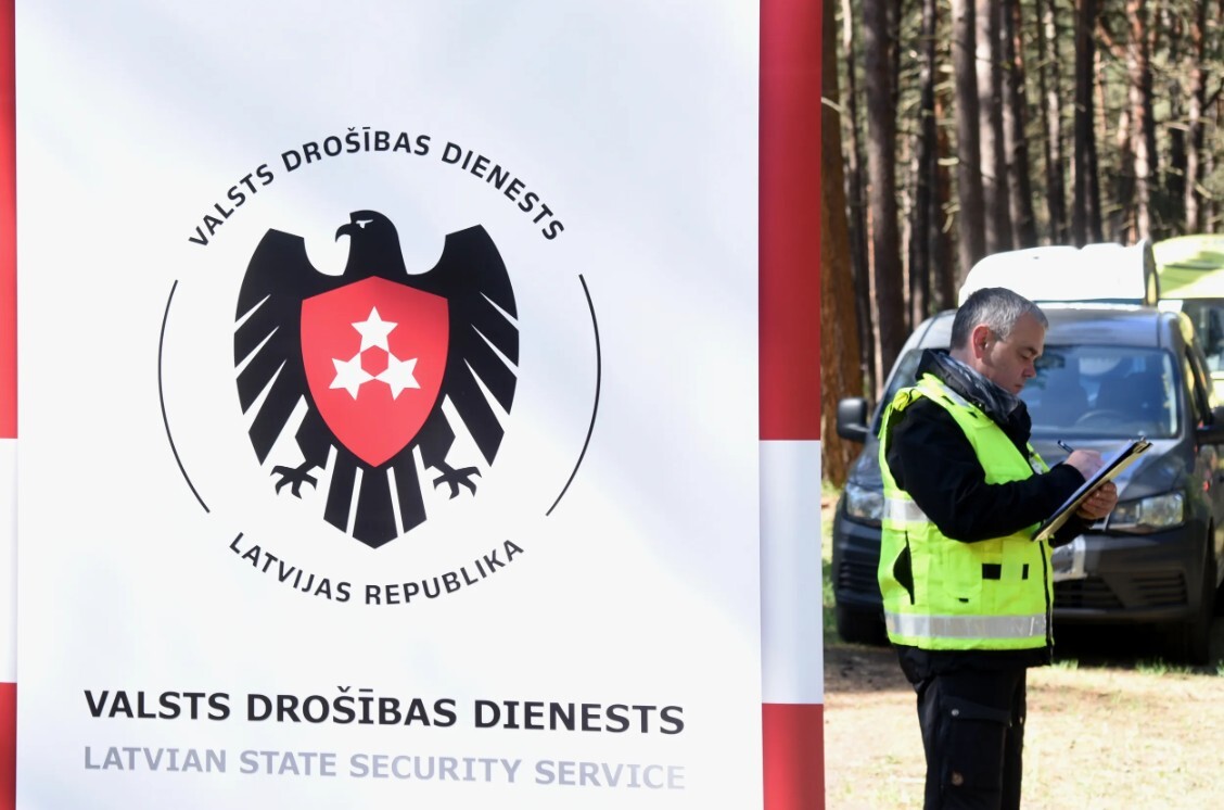 Latvijas pilsoni aiztur aizdomās par militāro objektu izspiegošanu Krievijas labā