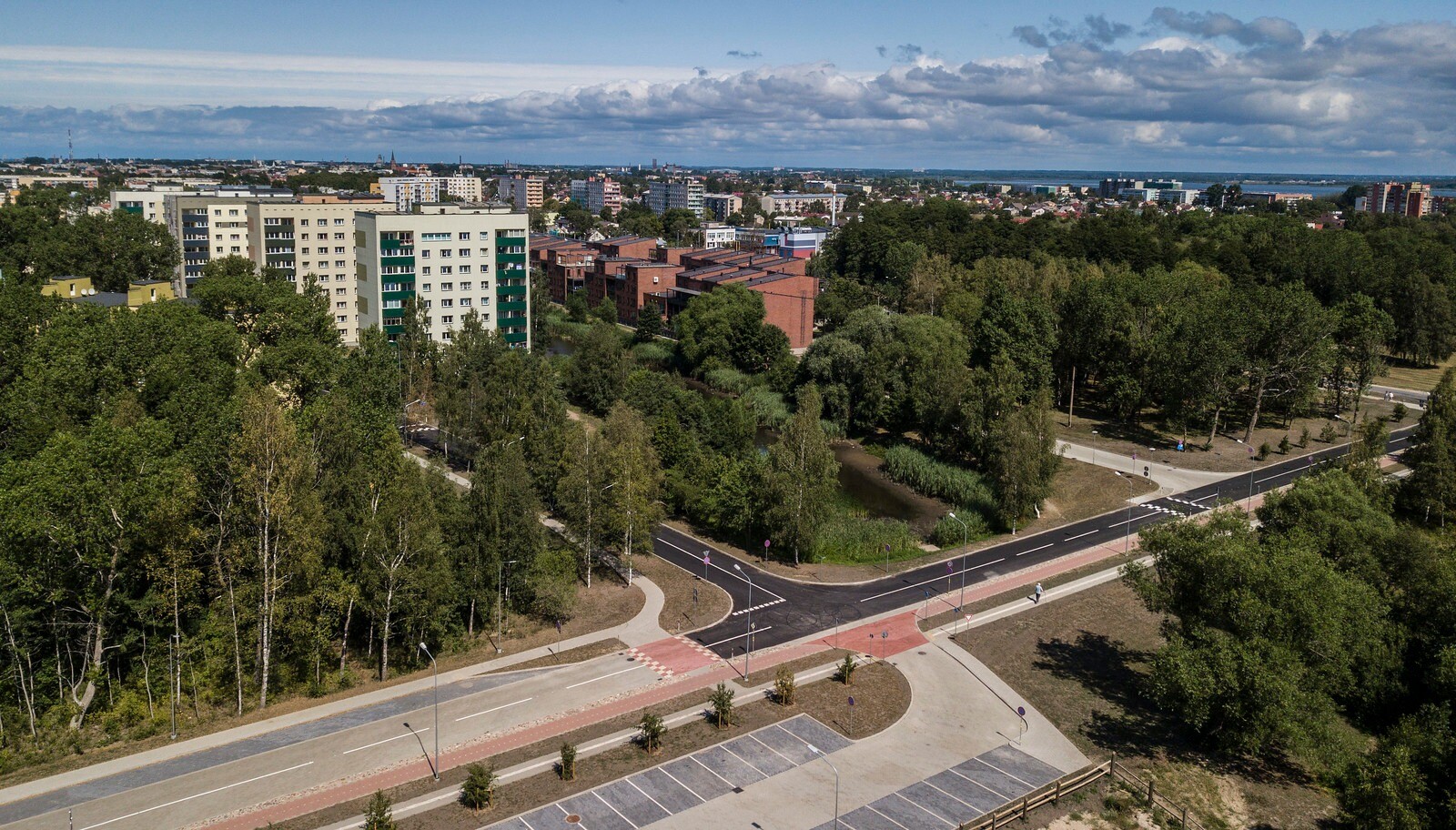 No četriem zemesgabaliem Liepājas dienvidrietumos nosola divus