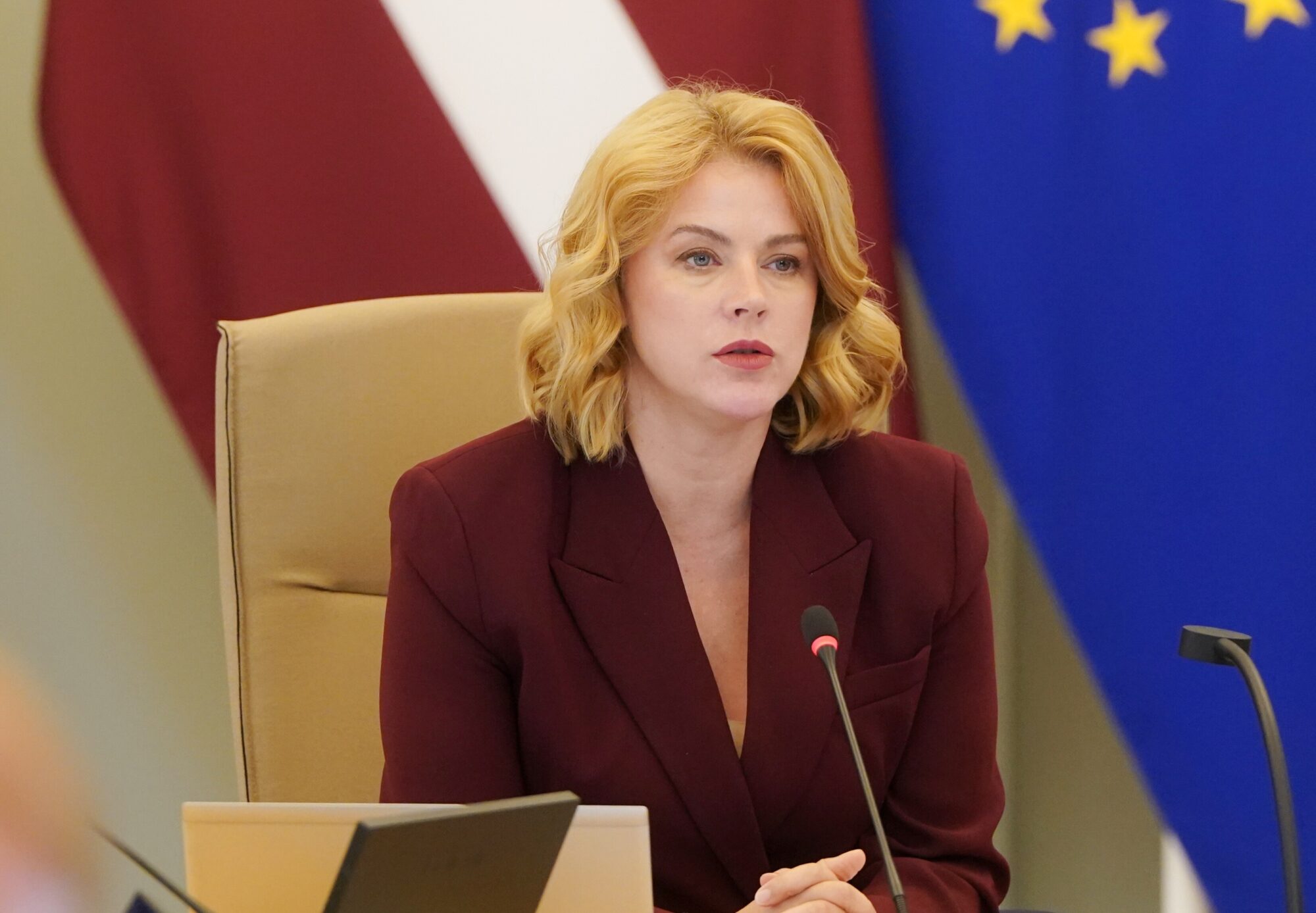 Nacionālā apvienība rosina izteikt neuzticību Siliņai par krievu valodu sabiedriskajā medijā