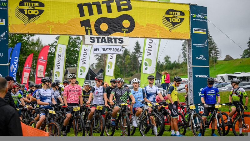 MTB maratona sezonas finālposmā Apē uzvar Oskars Muižnieks