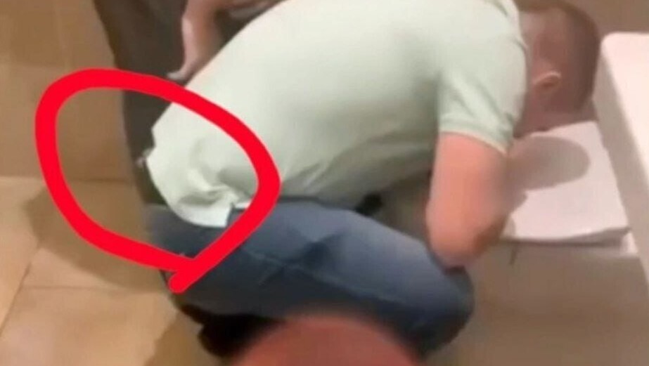 Policists par “šņaukšanas video” saņem rājienu