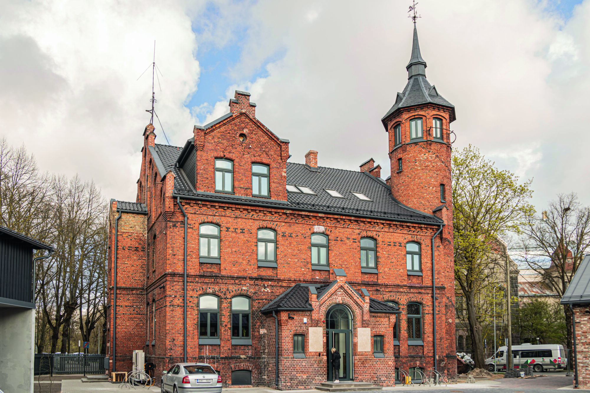 Vēsturiskais Berči projektētais Liepājas ugunsdzēsēju depo piedzīvo iespaidīgas pārvērtības