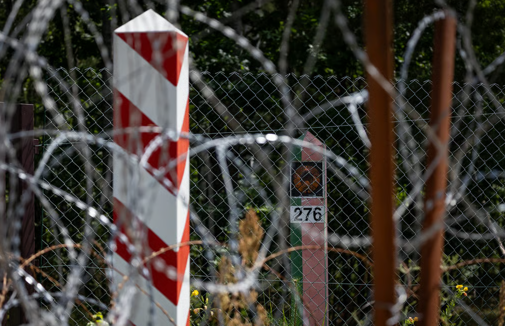 Polija pagarina termiņu Baltkrievijas pierobežas aizlieguma zonai