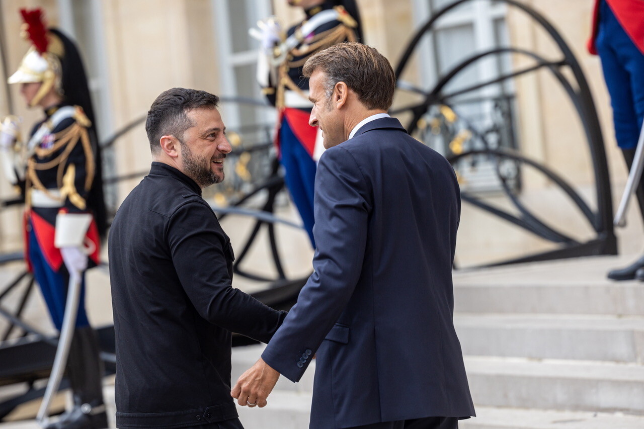 Nedēļas politikas apskats: Kā spēt izpatikt Trampam?