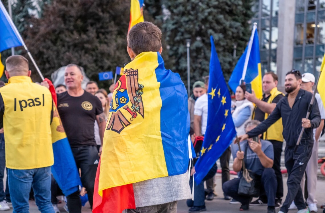 Moldovā svētdien notiks parlamenta vēlēšanas