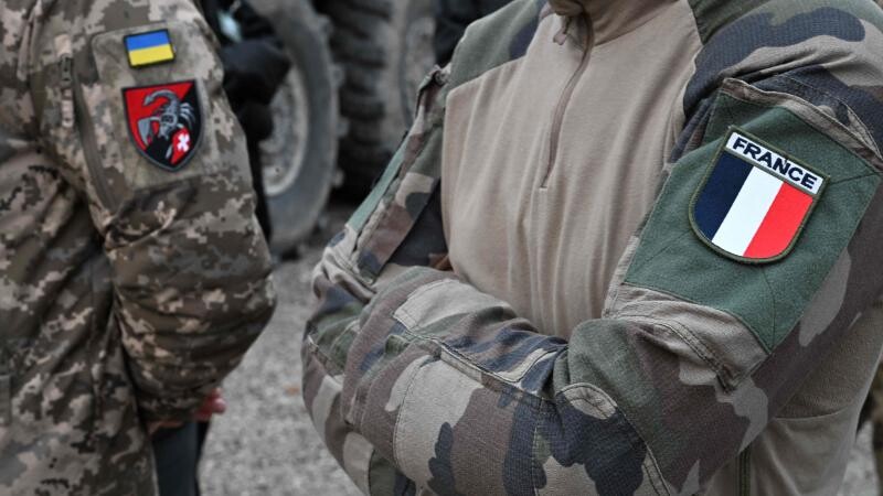 Bavārijas premjerministrs Markuss Zēders skeptiski uztver NATO karavīru sūtīšanu uz Ukrainu