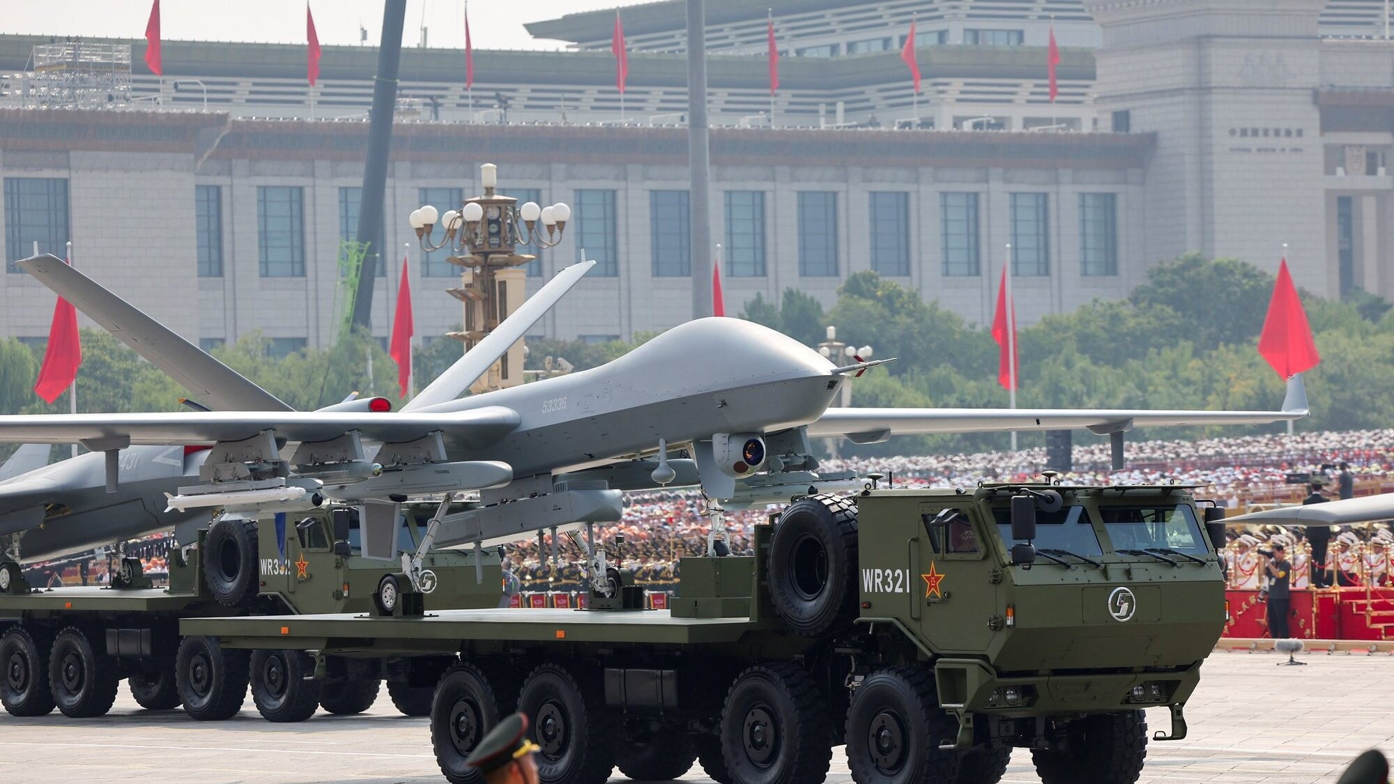 Pekinā aizvadīta vērienīga militārā parāde