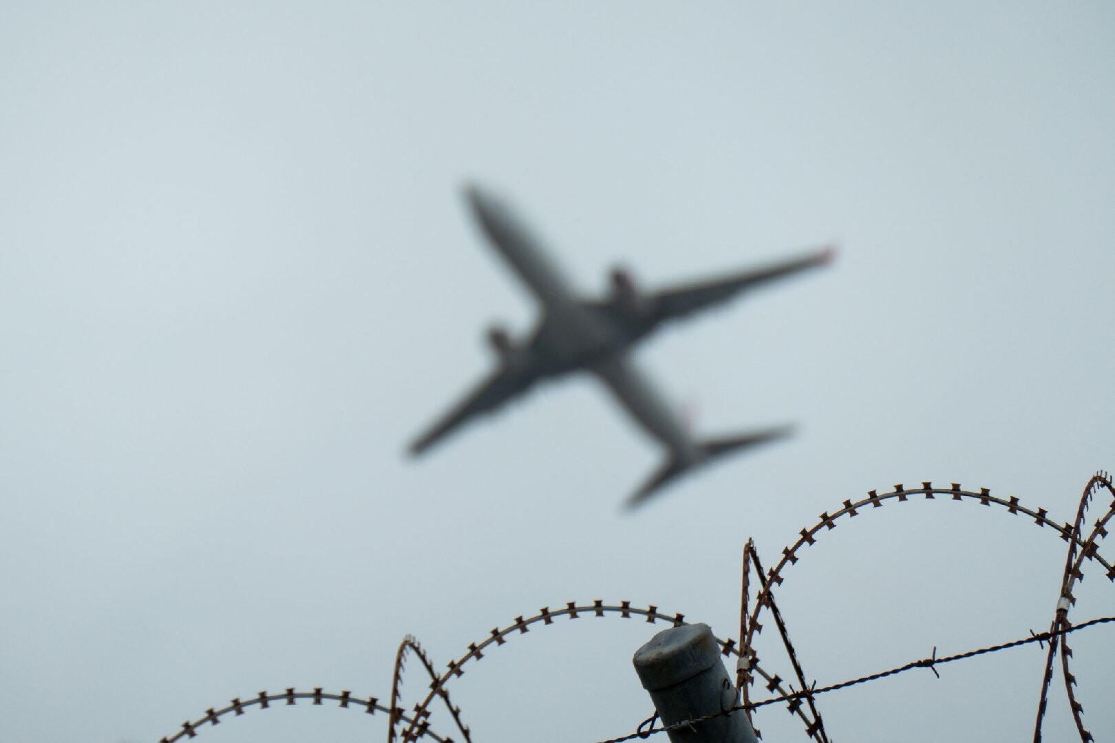 Lielbritānija deportējusi kļūdas pēc atbrīvoto etiopieti