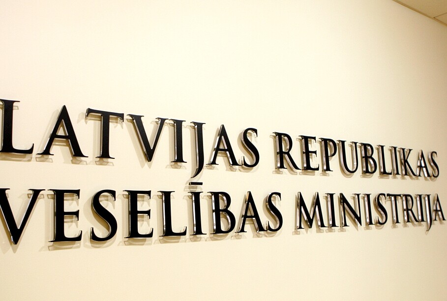 VM lūdz pārdalīt 4,26 miljonus eiro Covid-19 vakcīnu iegādes un iznīcināšanas izdevumu apmaksāšanai