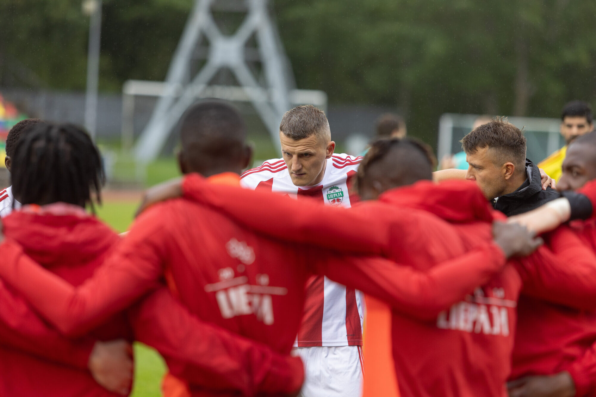 “Liepājas” futbolisti Latvijas virslīgas spēlē tiksies ar “Rigu”