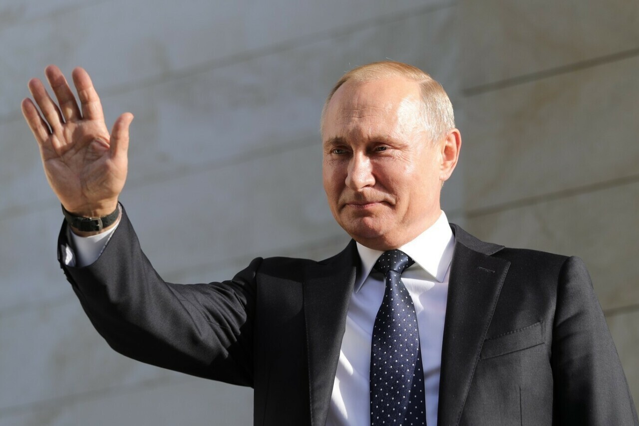 Prese: Putinam atkal izdevies ietekmēt Trampu