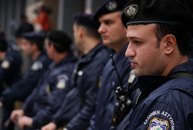 Grieķijā ES subsīdiju skandālā aizturēti 37 cilvēki