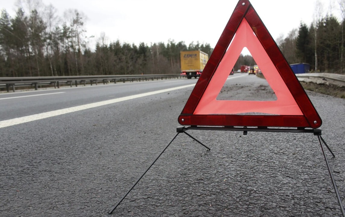 Ceturtdien ceļu satiksmes negadījumos cietuši 15 cilvēki