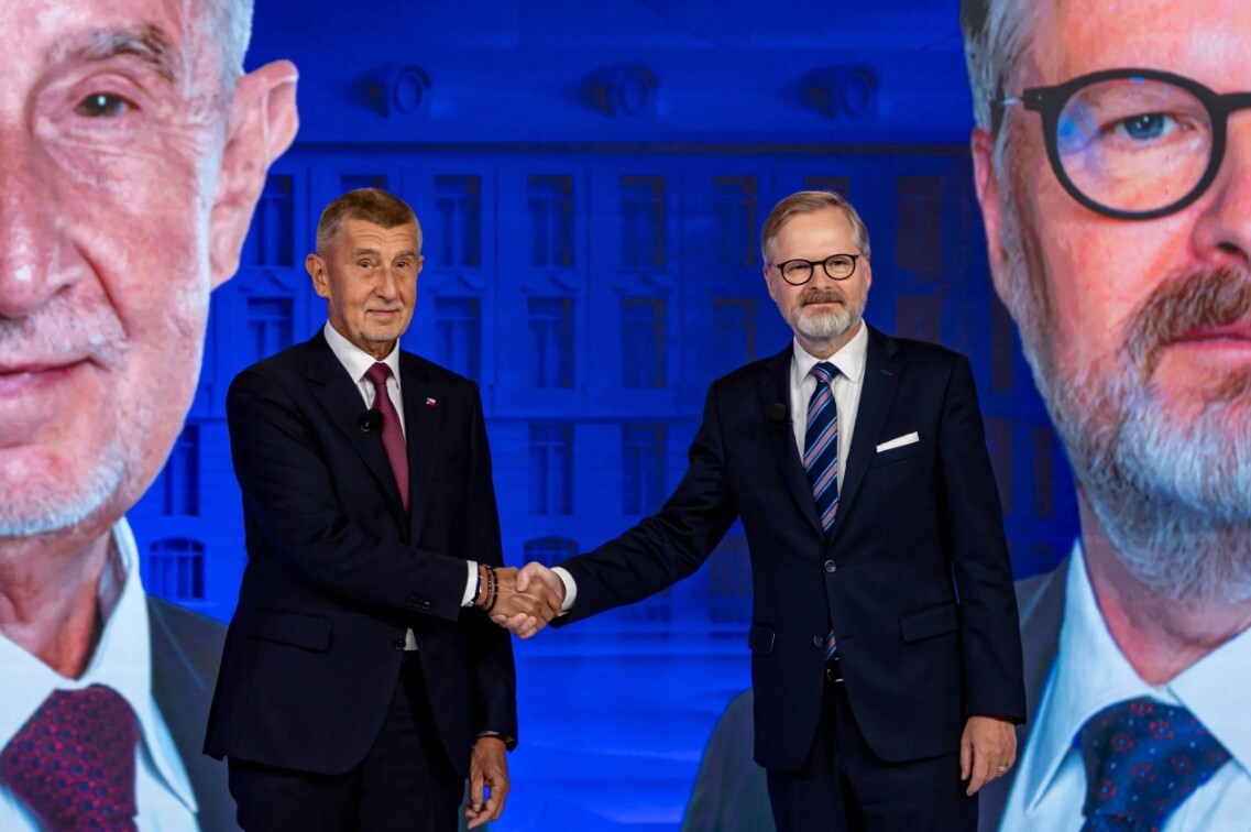 Čehijā notiek parlamenta vēlēšanas