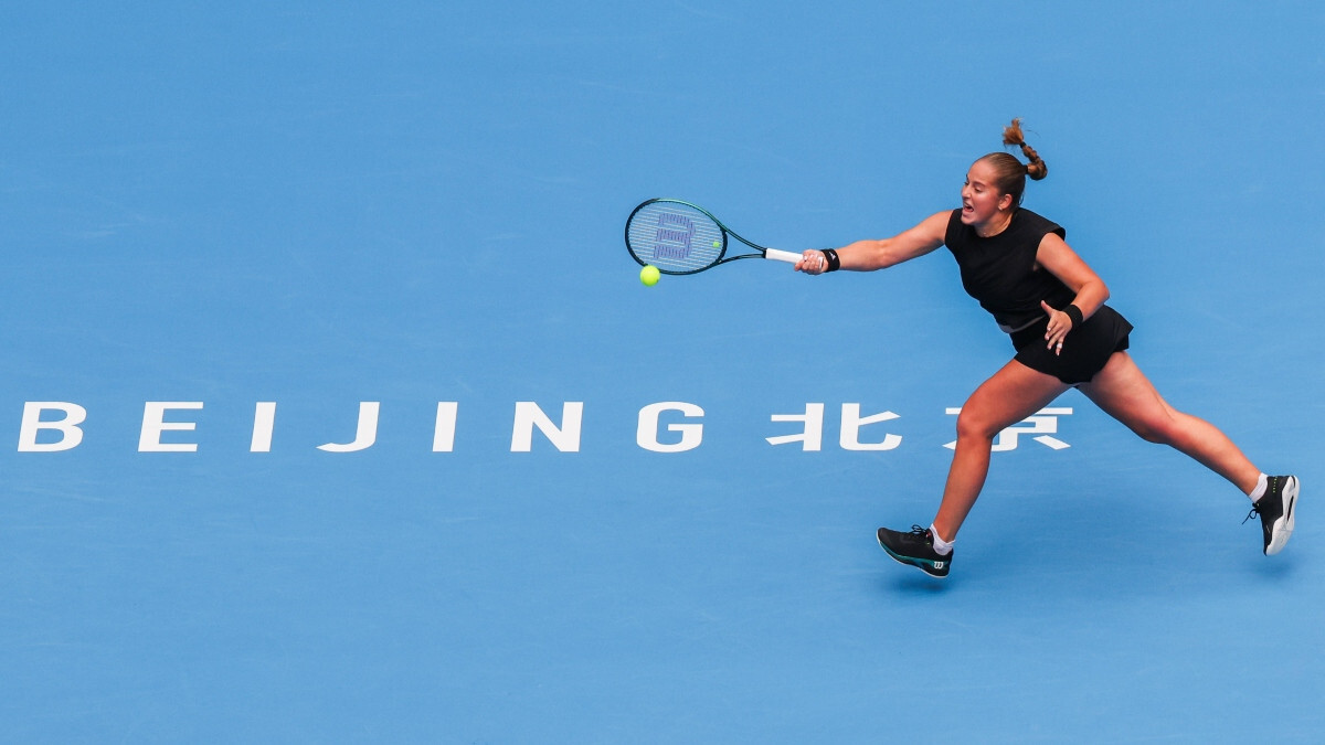 Ostapenko Uhaņas “WTA 1000” turnīra pirmajā kārtā tiksies ar rumānieti Kirsteu