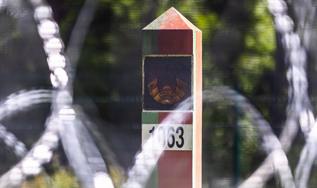 Lietuva uz mēnesi slēdz robežu ar Baltkrieviju